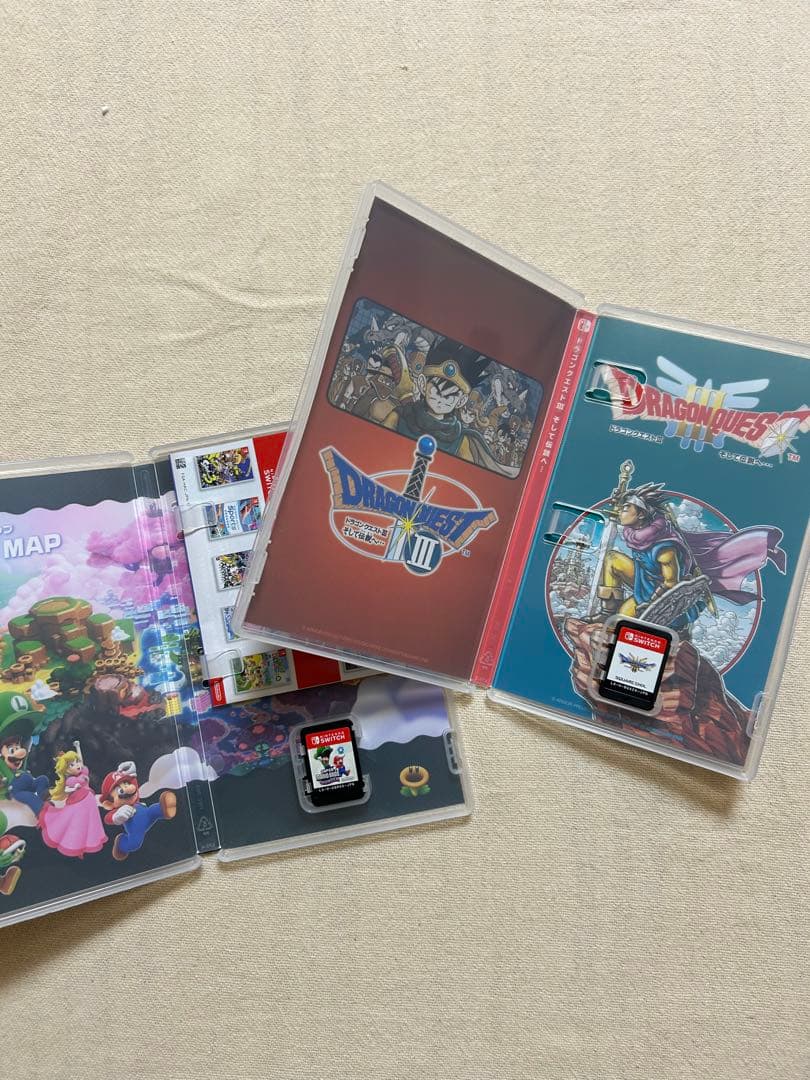 ピ*カ様 Nintendo Switch Lite イエロー + ゲーム2本セッ