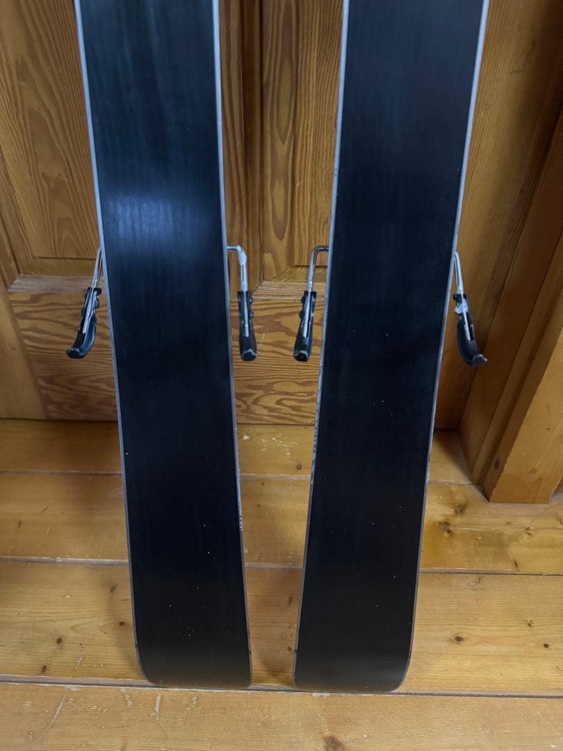 も*ひ様 Nordica パーク系kidsスキー板　122cm