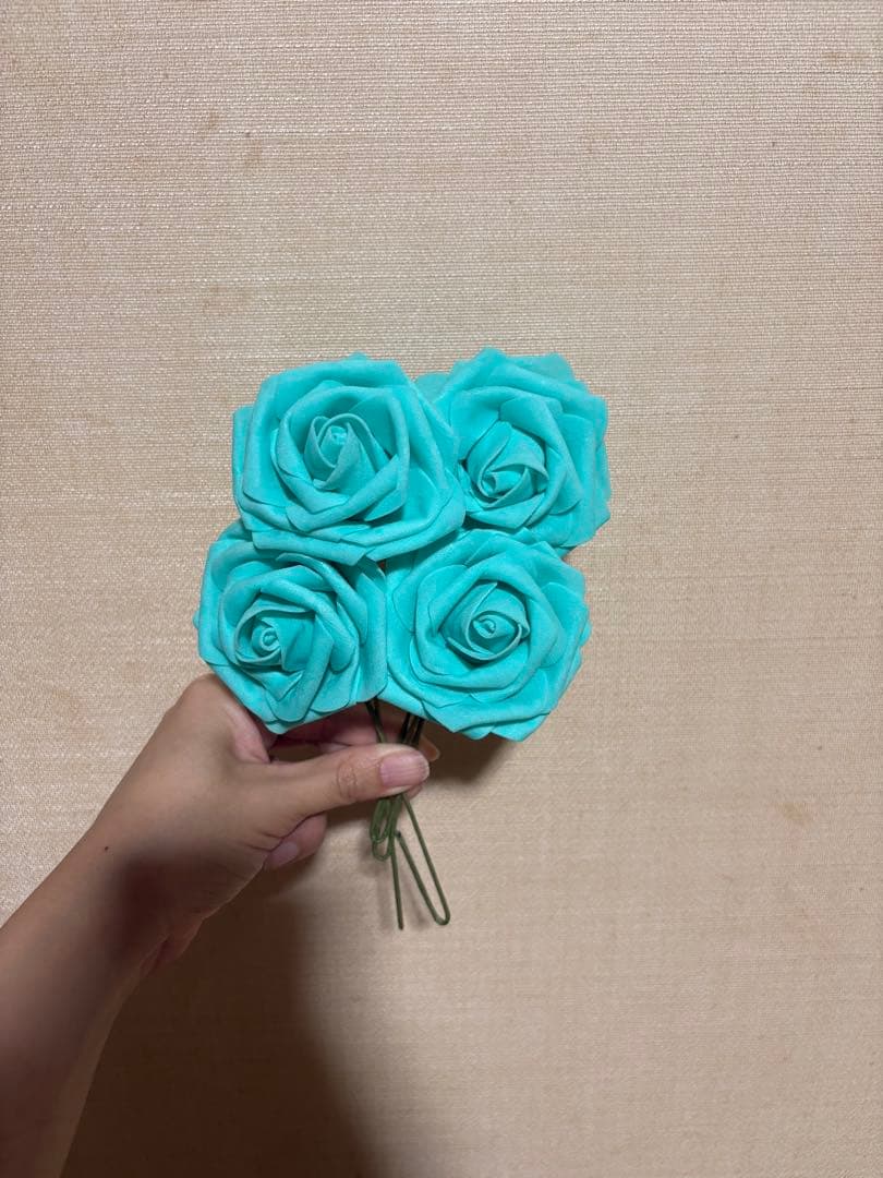 ゆき❄️　猫　フラワーアレンジ バルーンギフト　フラスタ　卓フラ