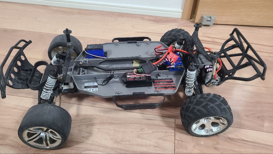 トラクサススラッシュ2WD(タミヤ、京商、ヨコモ、アルマ、Axial、アソシ)