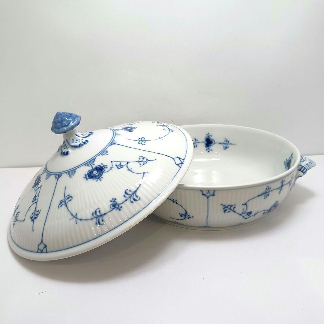 Y3223-3 ロイヤルコペンハーゲン ブルーフルーテッド スープチューリン　L