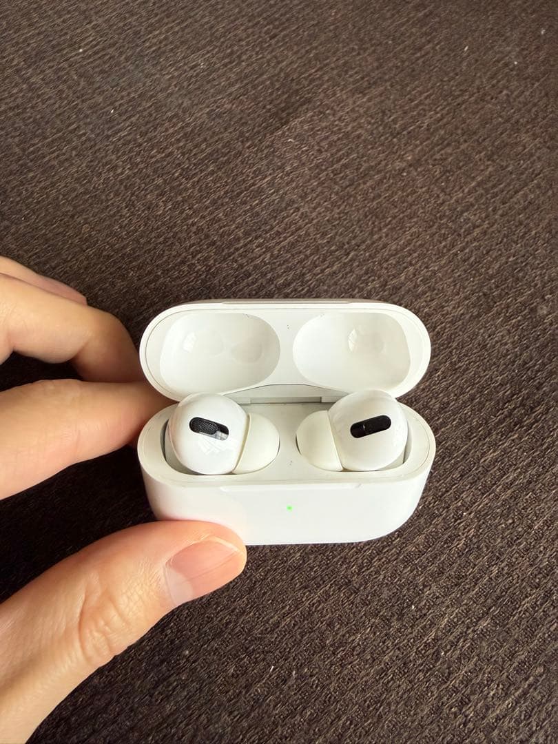 【美品】【正規品】AirPods Pro 第1世代 動作確認済み 付属品有り