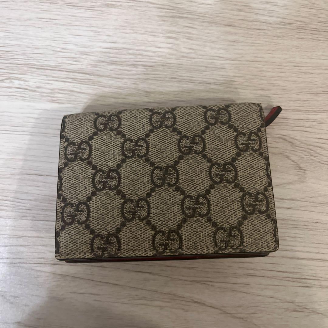 【あんしん鑑定】【限定価格】Gucci チェリー装飾 二つ折り財布