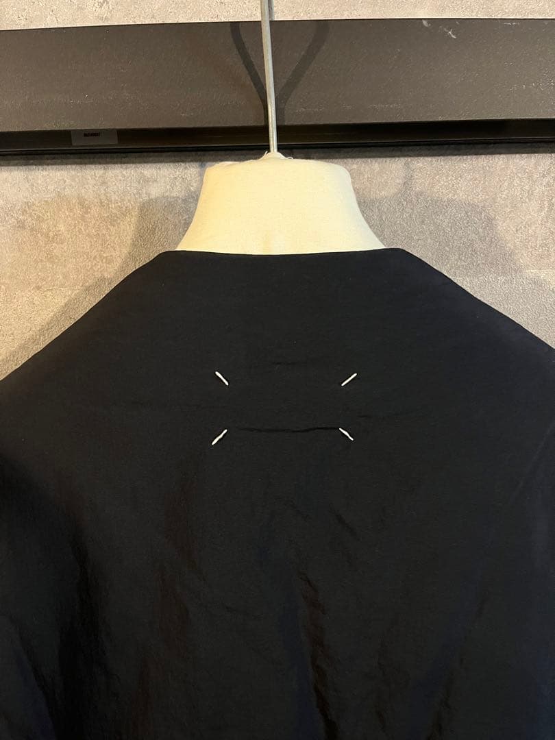 メゾンマルジェラ　ノーカラー黒ジャケット 中綿　春夏 希少サイズ48