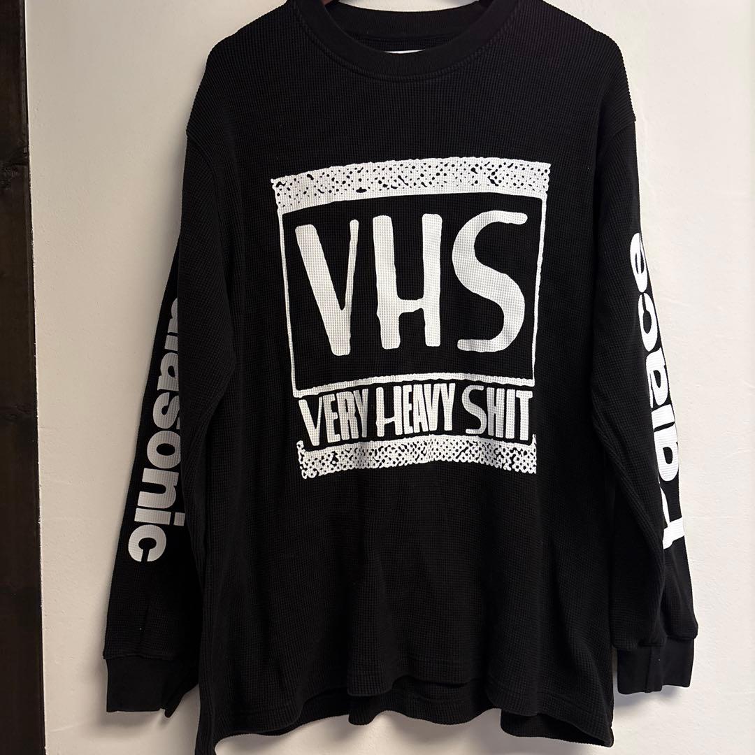 Palace VHSロゴ 長袖カットソー 黒