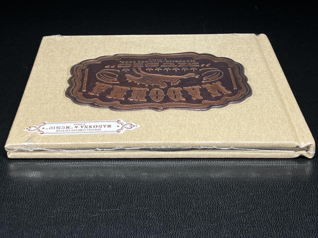 新品未開封 マドンナ ミュージック 限定盤 布表紙ジャケット ベージュ仕様