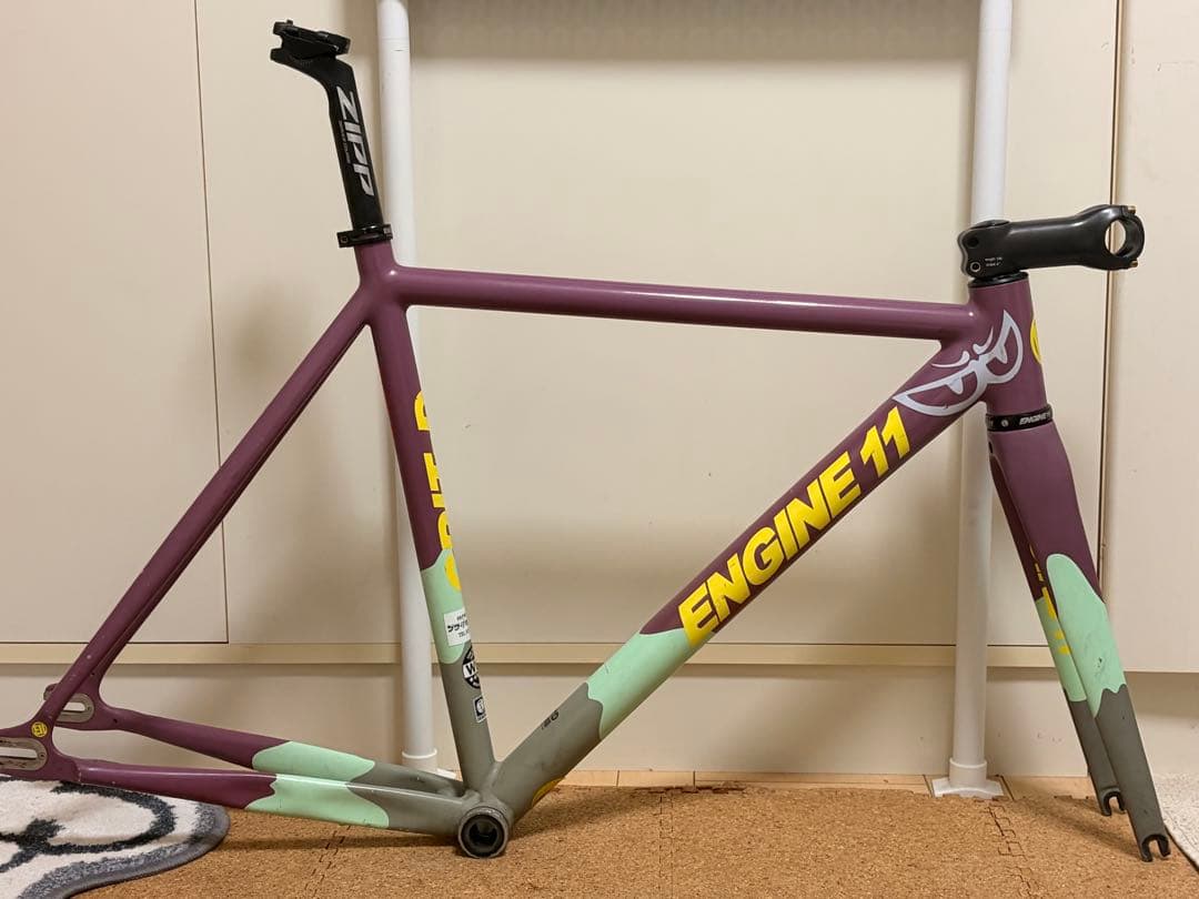 ENGINE11フレームセット ステム シートポスト付き 値下げ中