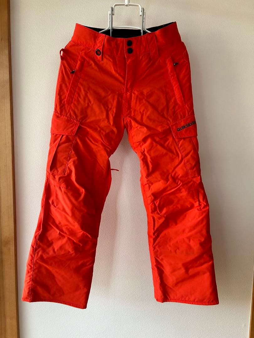 ⭐︎超美品 クイックシルバー スノーボード ジャケット パンツ グローブ ジュニア