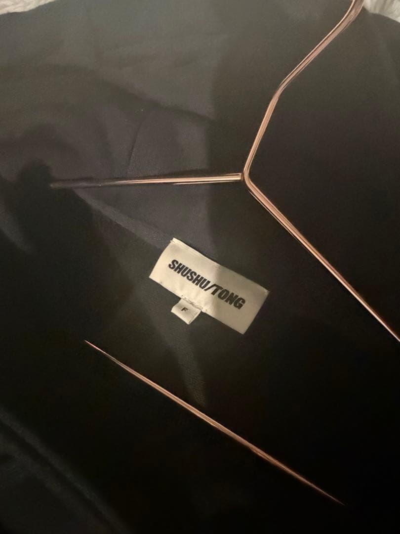 shushutong シュシュトン リボン スウェット