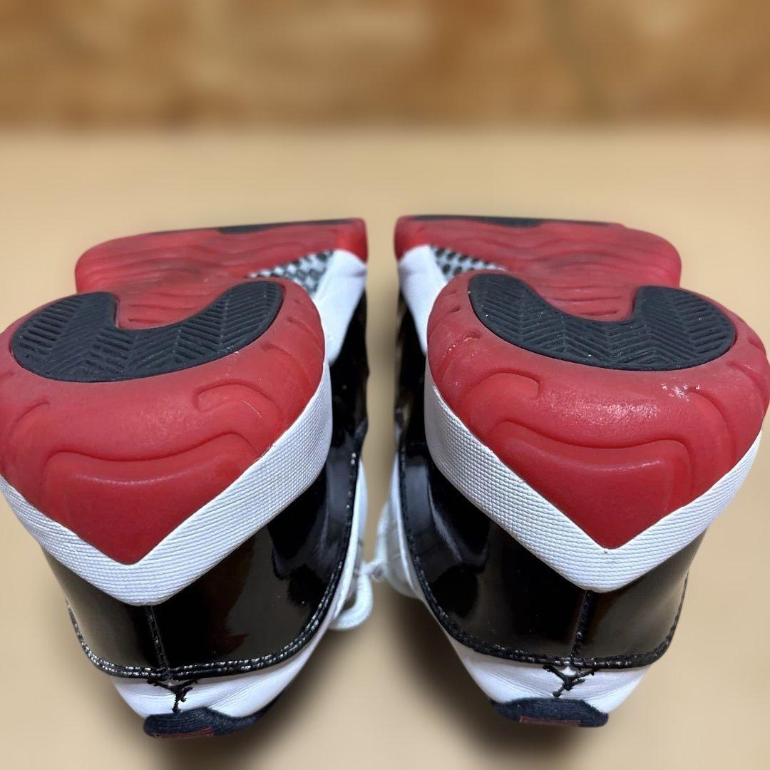 Air Jordan 11 Low ホワイト/ブラック/レッド
