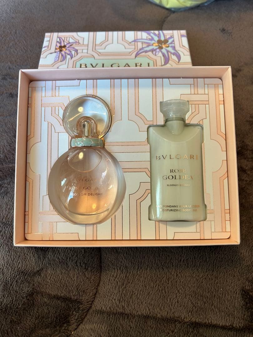 【新品】BVLGARI ROSE GOLDEA セット 50ml + 75ml