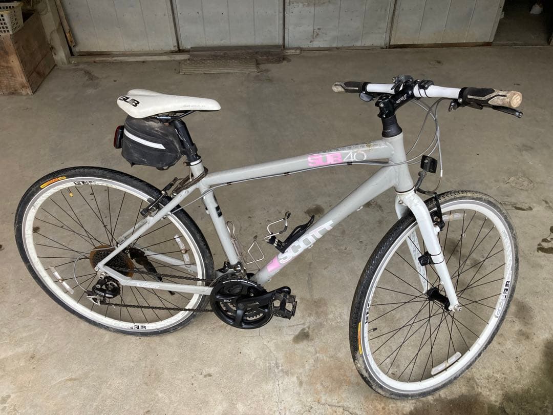 値下げお得【お洒落でカッコいい】SCOTT(スコット)SUB40（700Ｃ）