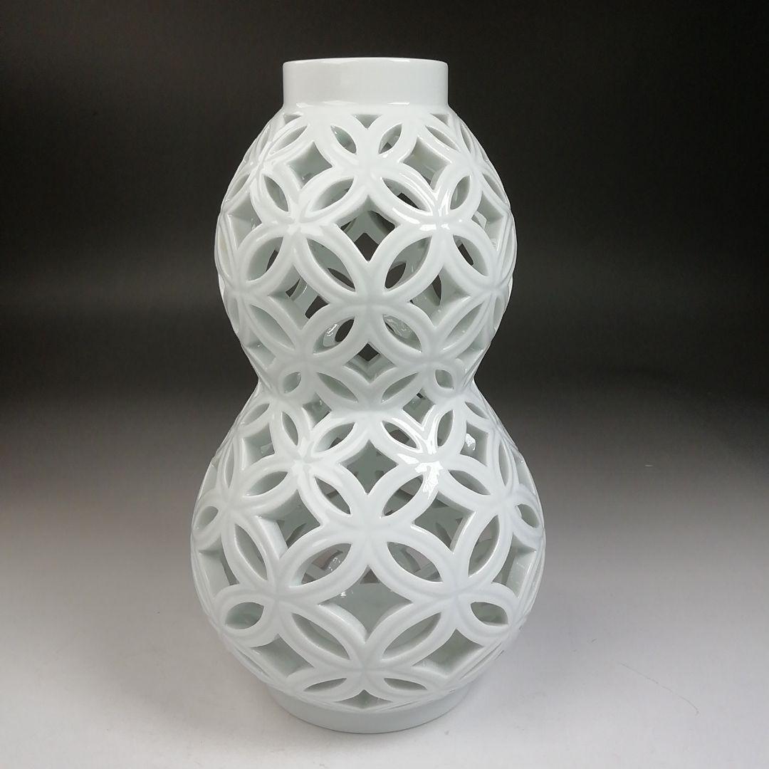 Ｔ９８８　杓立　『平戸白磁　七宝透』『瓢型　杓立』『横石嘉助 造』　共箱　茶道具