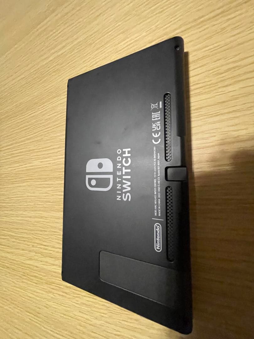 Nintendo Switch 本体と付属品(マリオーカート付き)