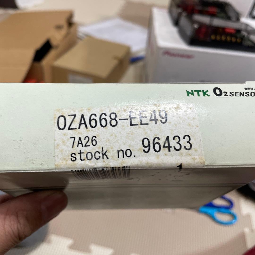 NTK O2センサー　スバル