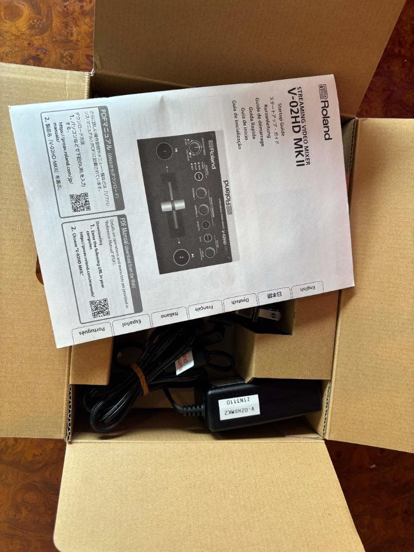 美品　ROLAND V-02HD MKII