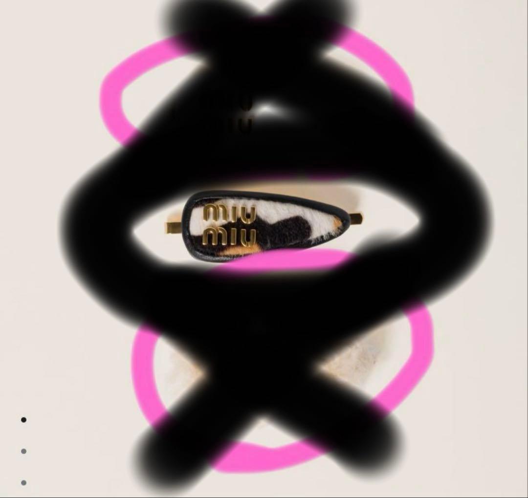 miumiu ヘアクリップ　単品