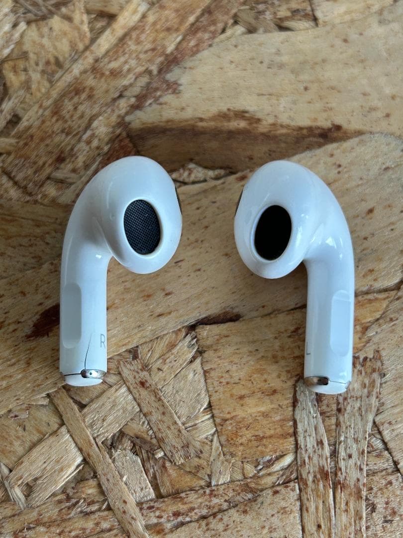 AirPods3 第3世代 MME73J/A エアポッズ 本体（ケース付き）