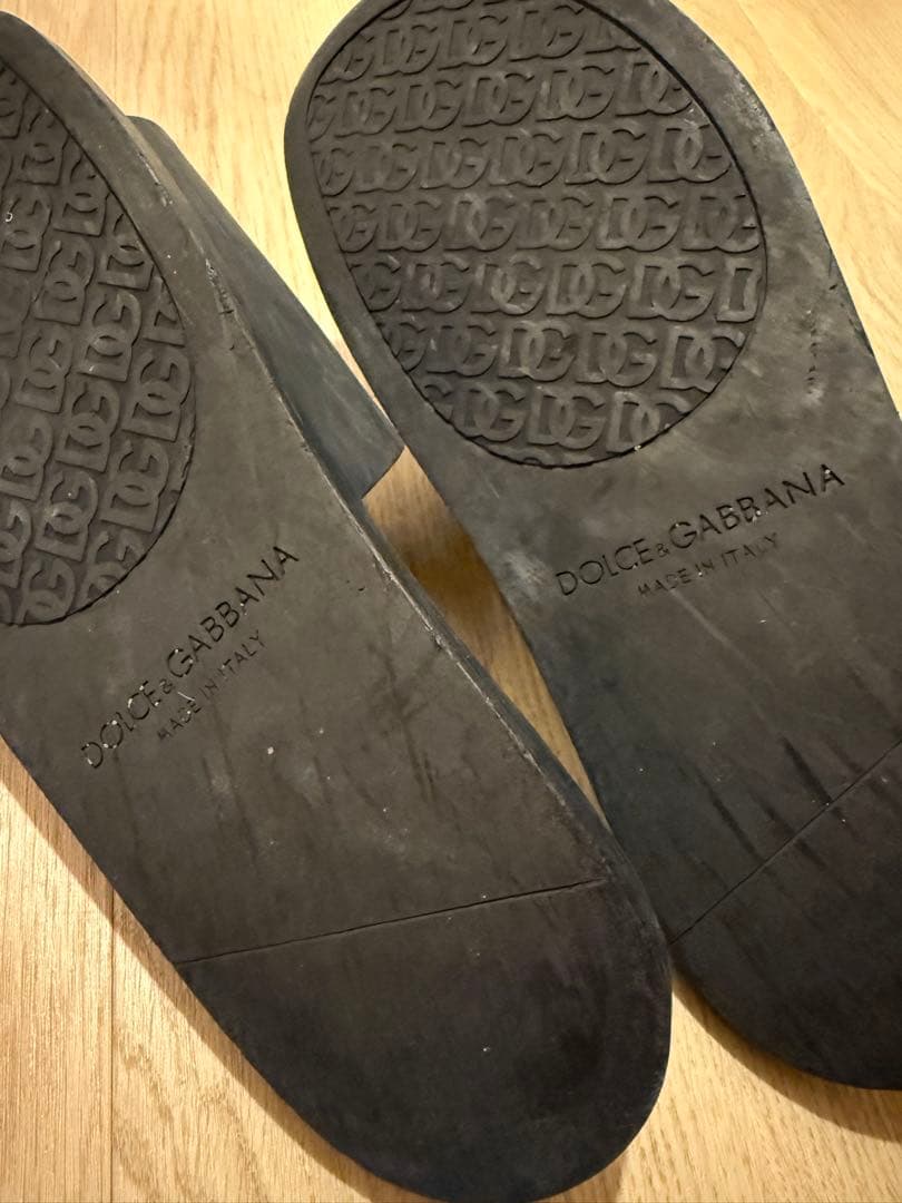 Dolce & Gabbana ブラックサンダル