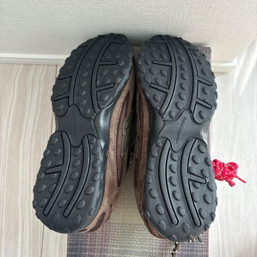 超貴重！Basketcase x New Balance 204L