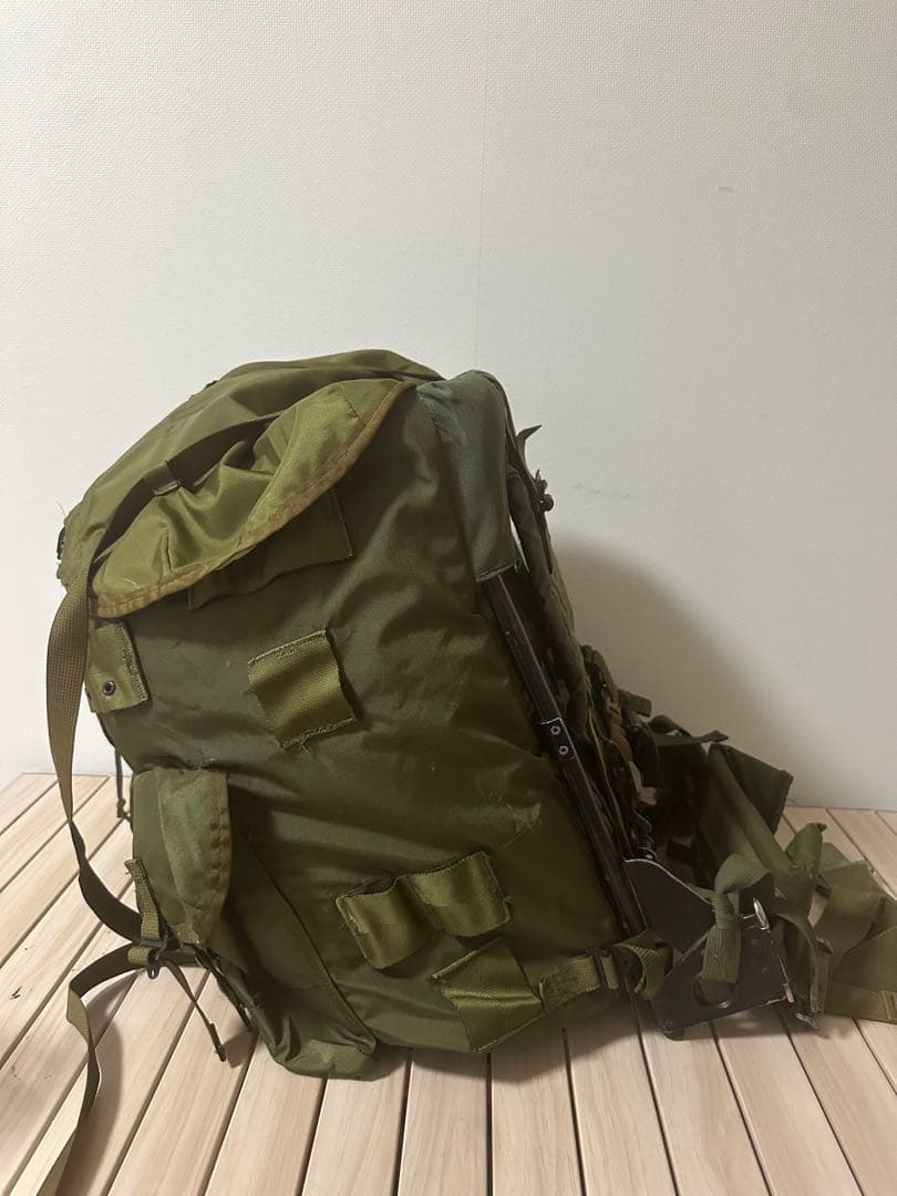 米軍実物　80年代　アリスパック　ラージサイズ　フレーム付　＋水筒　カバー付き