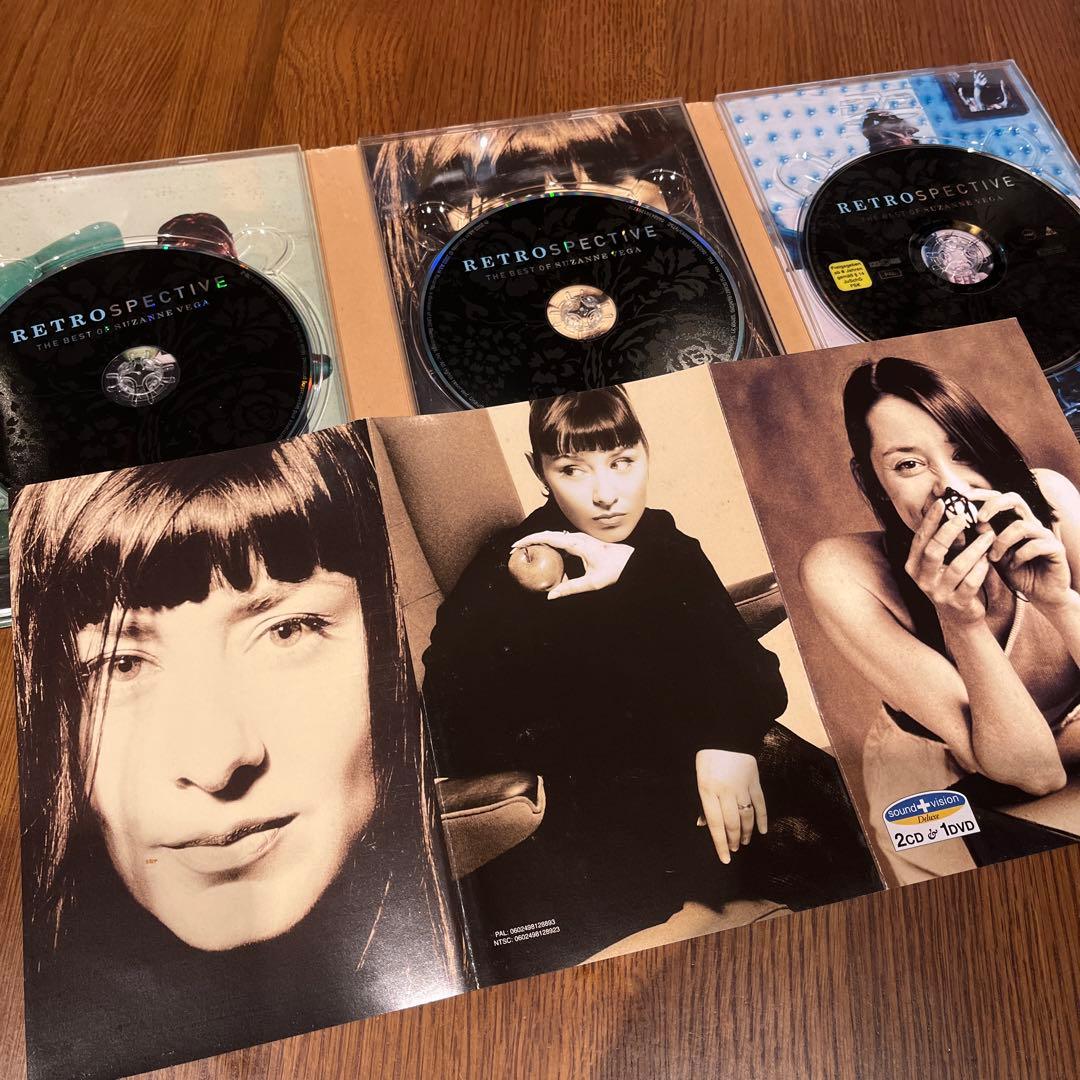 スザンヌ・ヴェガ ベスト CD 2枚、DVD 1枚のボックスセット