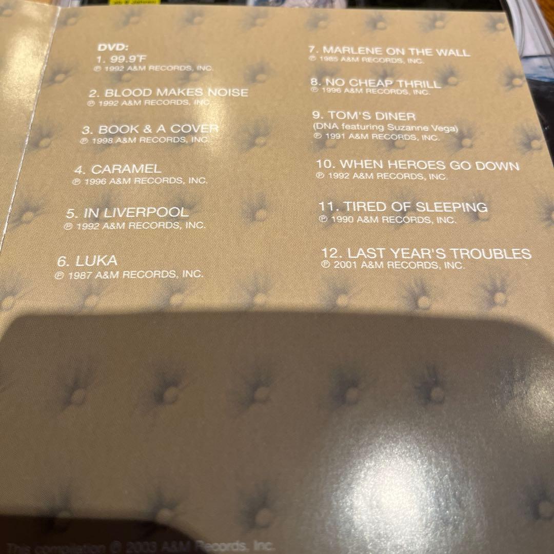 スザンヌ・ヴェガ ベスト CD 2枚、DVD 1枚のボックスセット