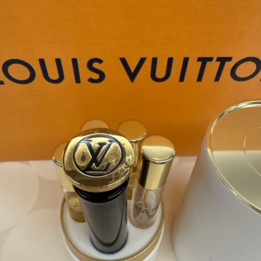 ルイ ヴィトン ローズ デ ヴァン オードゥ パルファン トラベル スプレー