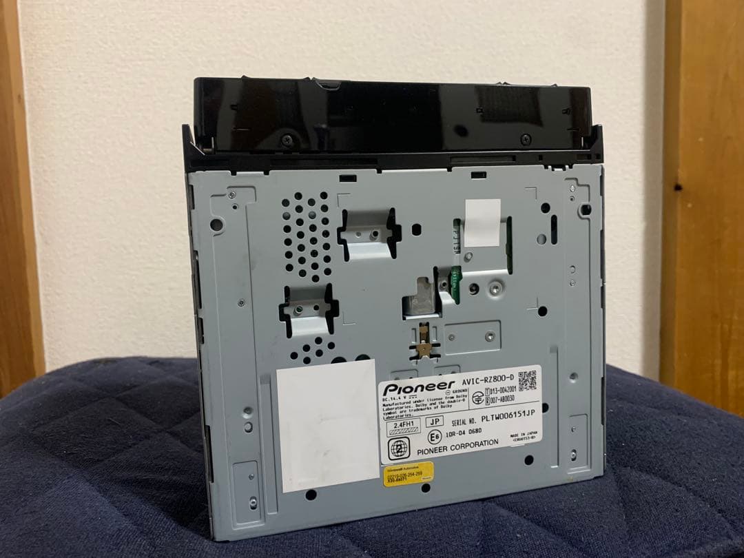 カーナビ carrozzeria AVIC-RZ800-D
