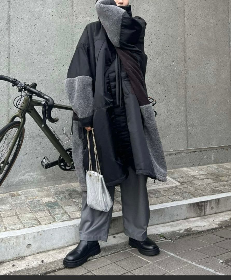 etsinta モンスター中綿オーバーコート