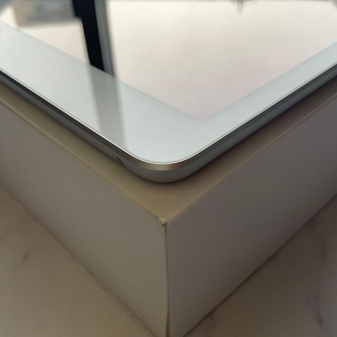 【極美品】Apple iPad 第7世代 Wi-Fi 128GB