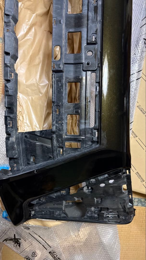 モデリスタ製　シグネチャーイルミブレード　80 ヴォクシー とバンパー