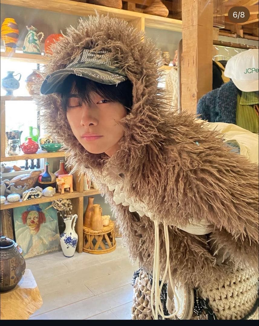 あおば着用　BEEDEN ZIP UP HOODED FUR BLOUSON