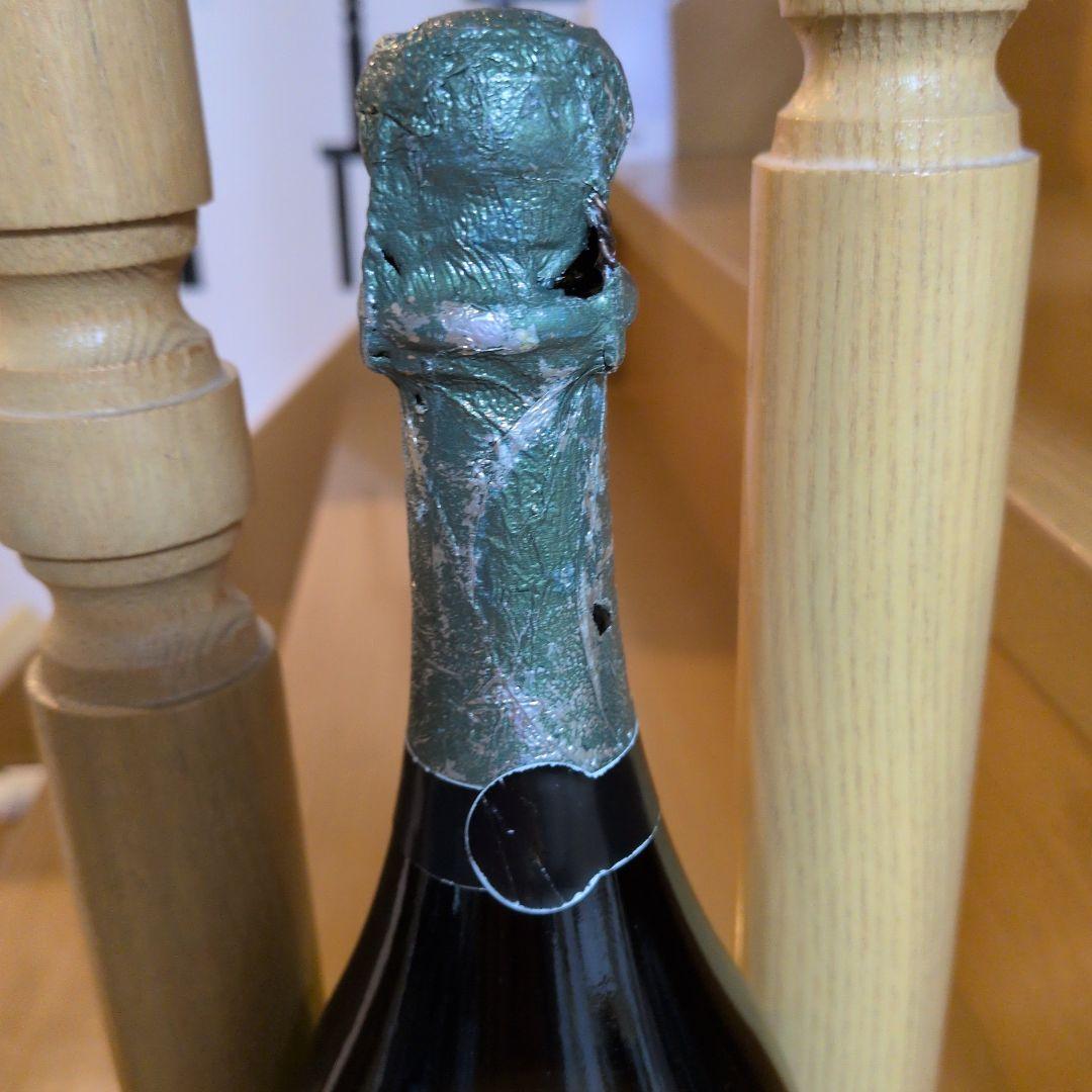 ドン ペリニョン ヴィンテージ 2010年 レディー ガガ 限定ボトル