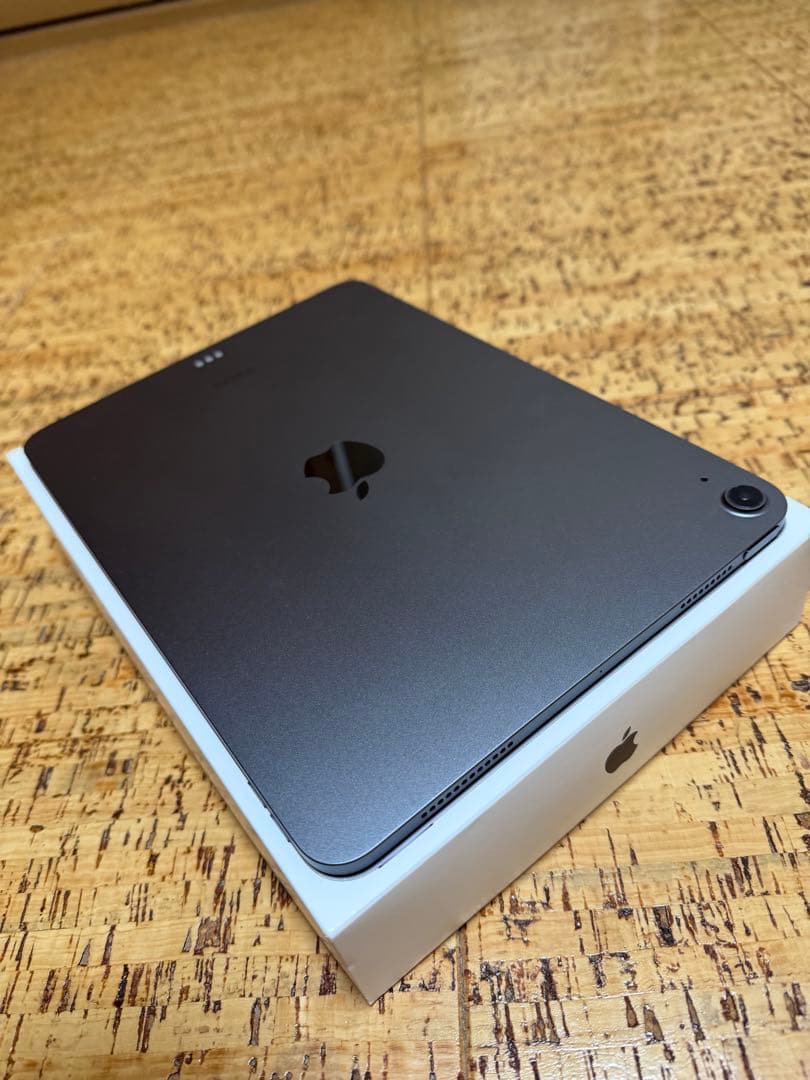 ★美品★iPad Air第5世代 M1 WiFi 256GB+pencil