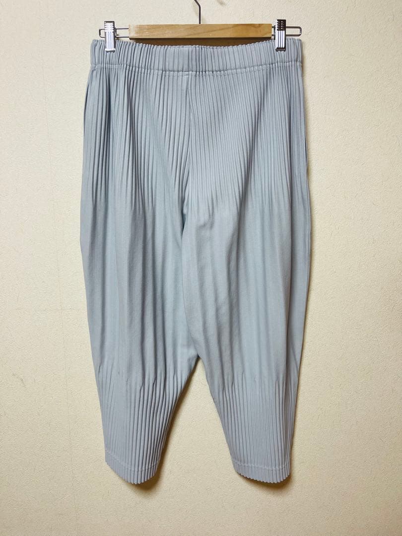 【匿名発送】オムプリッセ　グレーパンツ