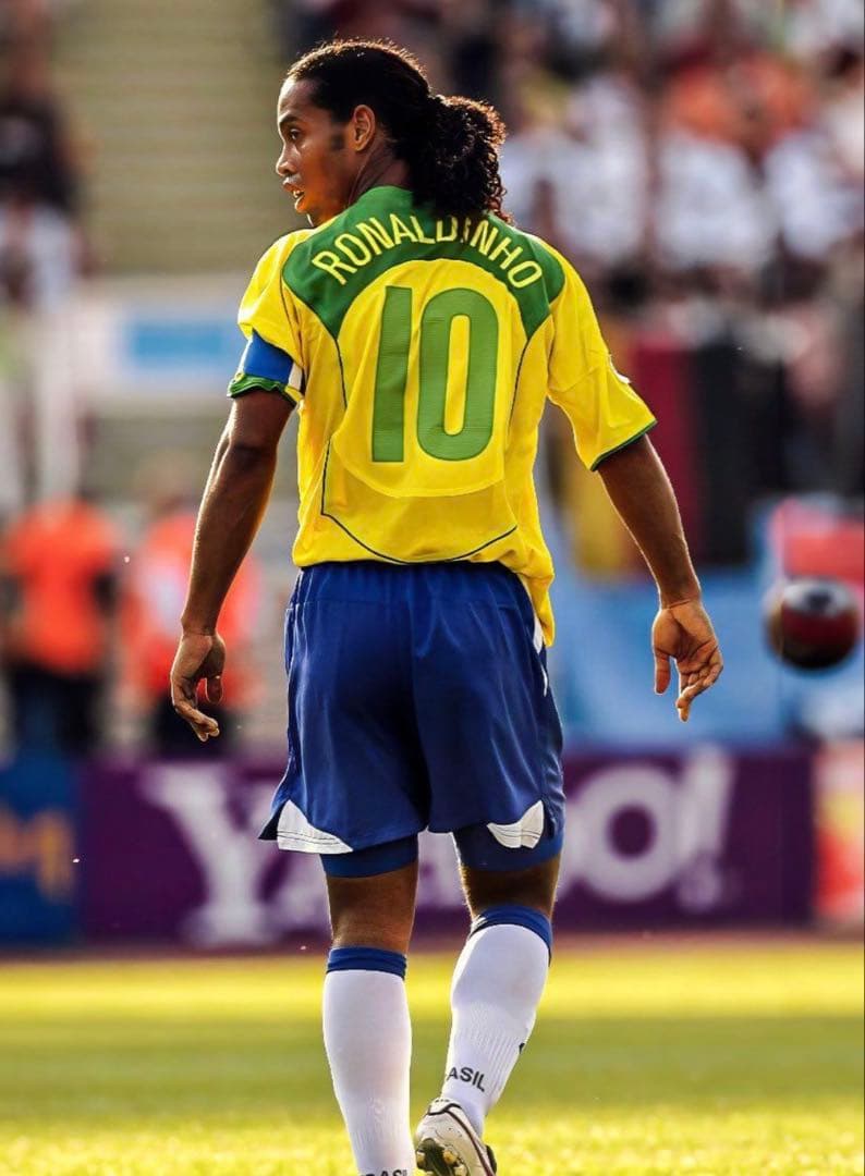 【正規品】ブラジル代表復刻ユニフォーム ロナウジーニョ インポートMサイズ