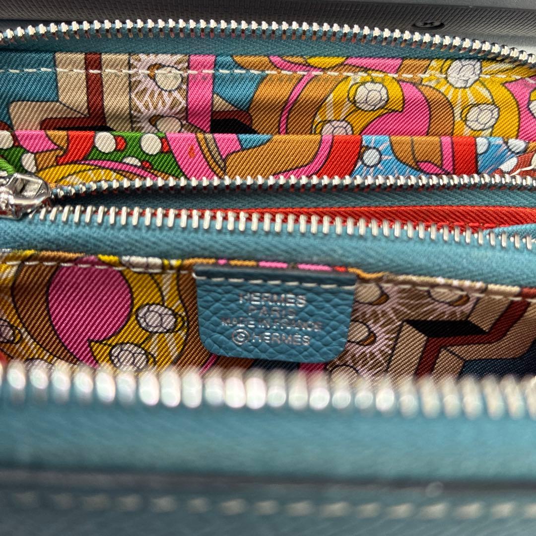 エルメス シルクインコンパクト