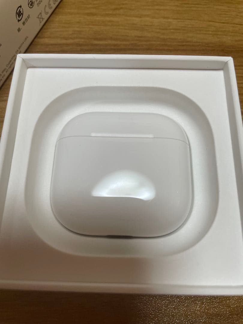AirPods4 本体 箱付き