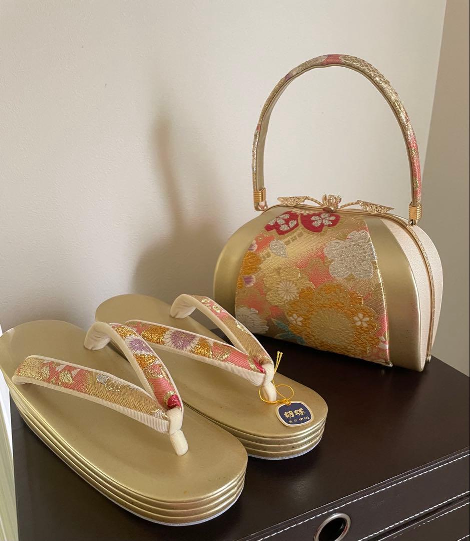 新品未使用 箱あり 東京小川胡蝶 成人式草履バッグM ゴールド