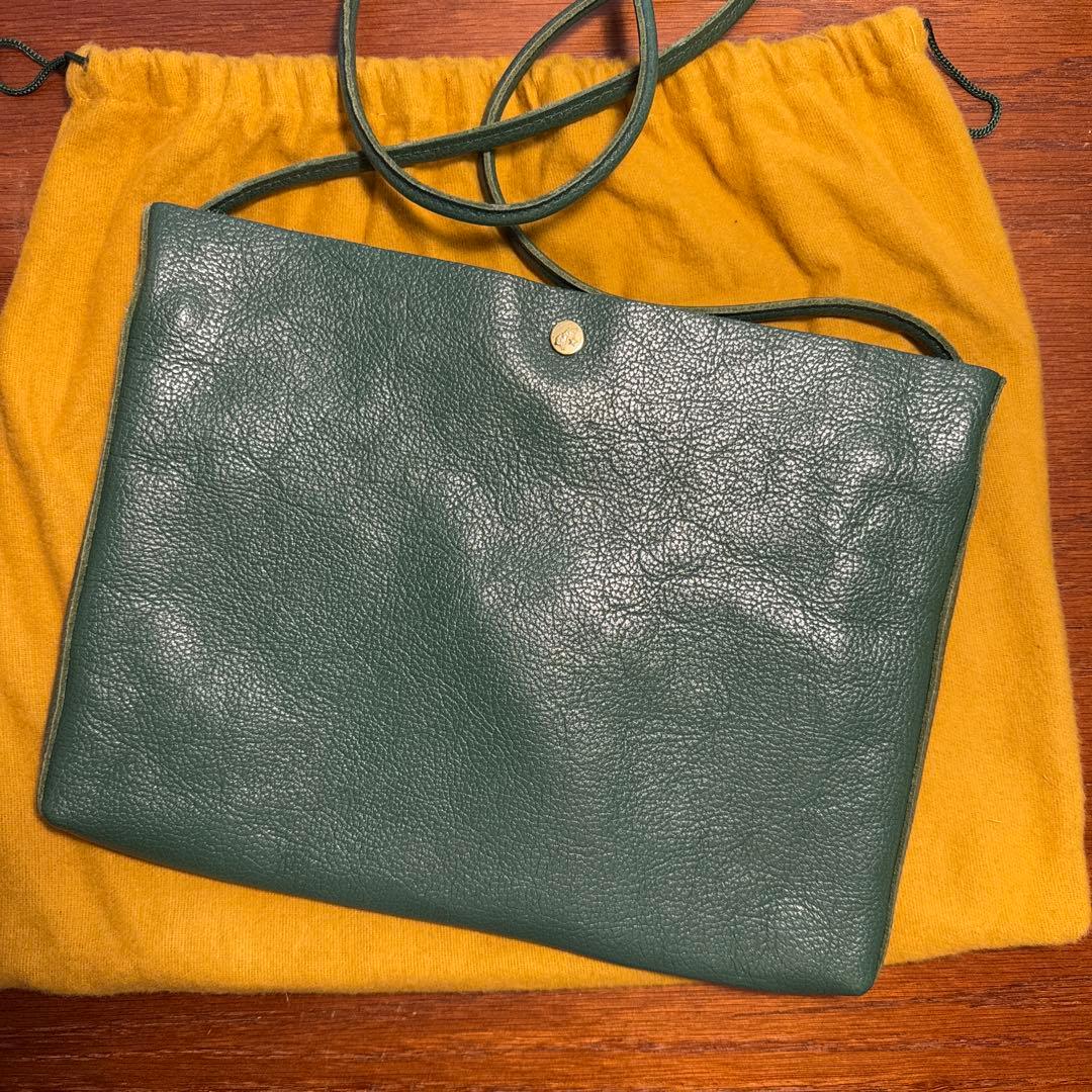 美品！ILBISONTE イルビゾンテ グリーン クロスボディバッグ