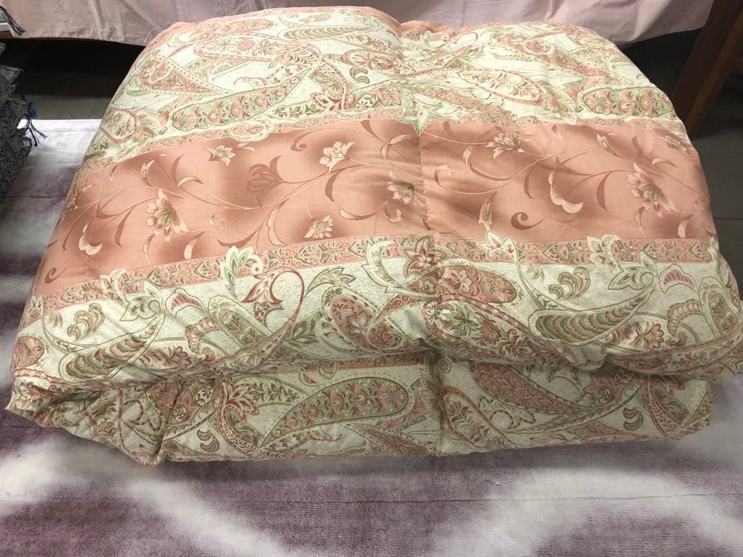 美品　羽毛掛け布団　シングル