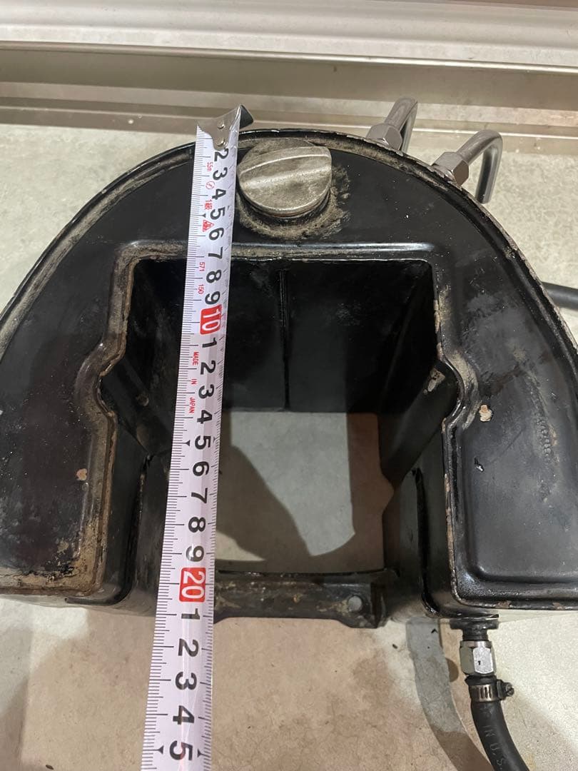 ハーレー　オイルタンク　ブラック