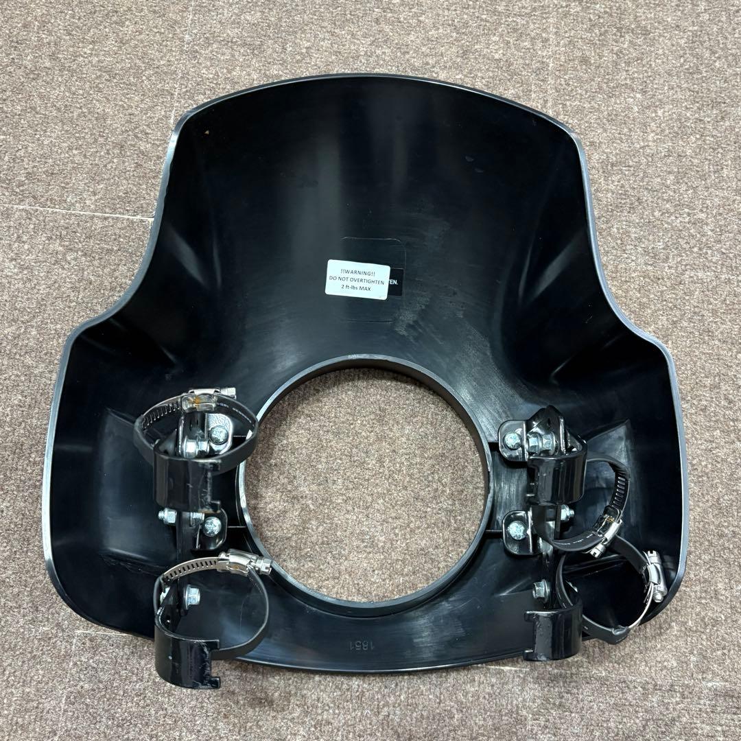 ヘッドライトカウル マットブラック スポーツスター　金具付 美品