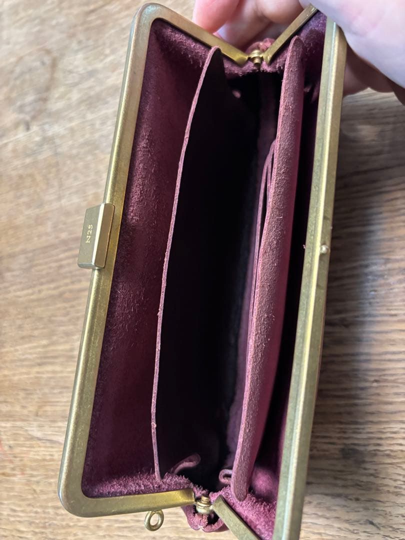 N25 がま口財布　ワインレッド