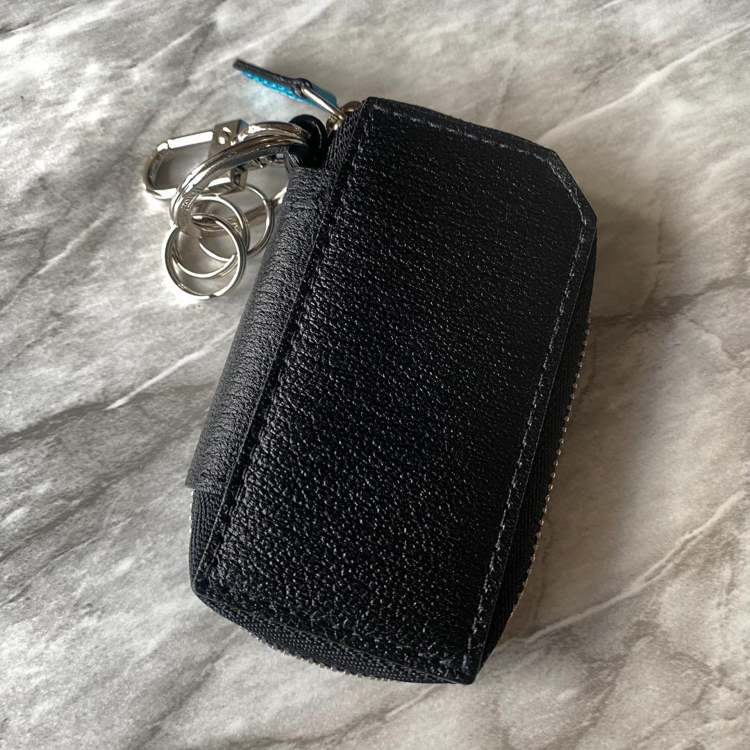 2272【新品 定価15,402円】ラルコバレーノ★キーケース★レザー★本革★黒