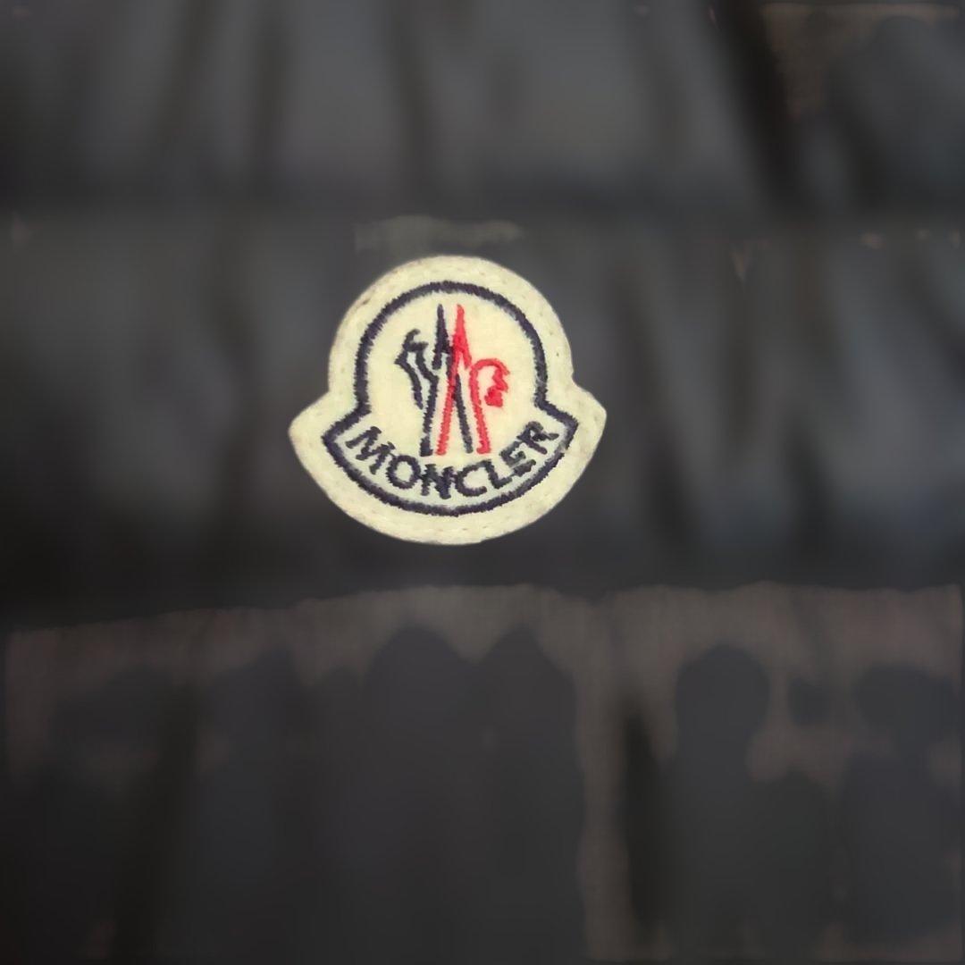 ニ*ク様 モンブラン 黒 ダウンベスト