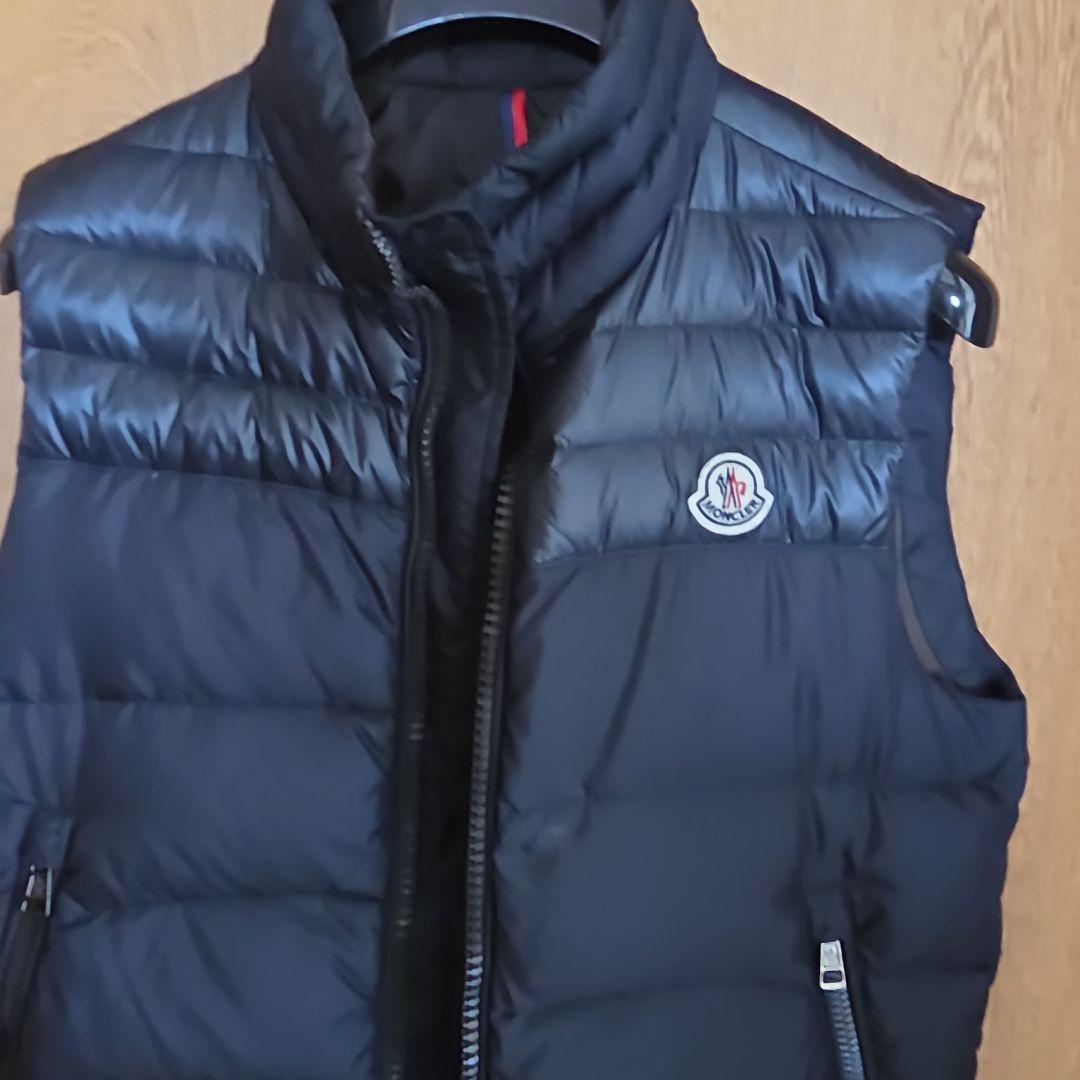 ニ*ク様 モンブラン 黒 ダウンベスト