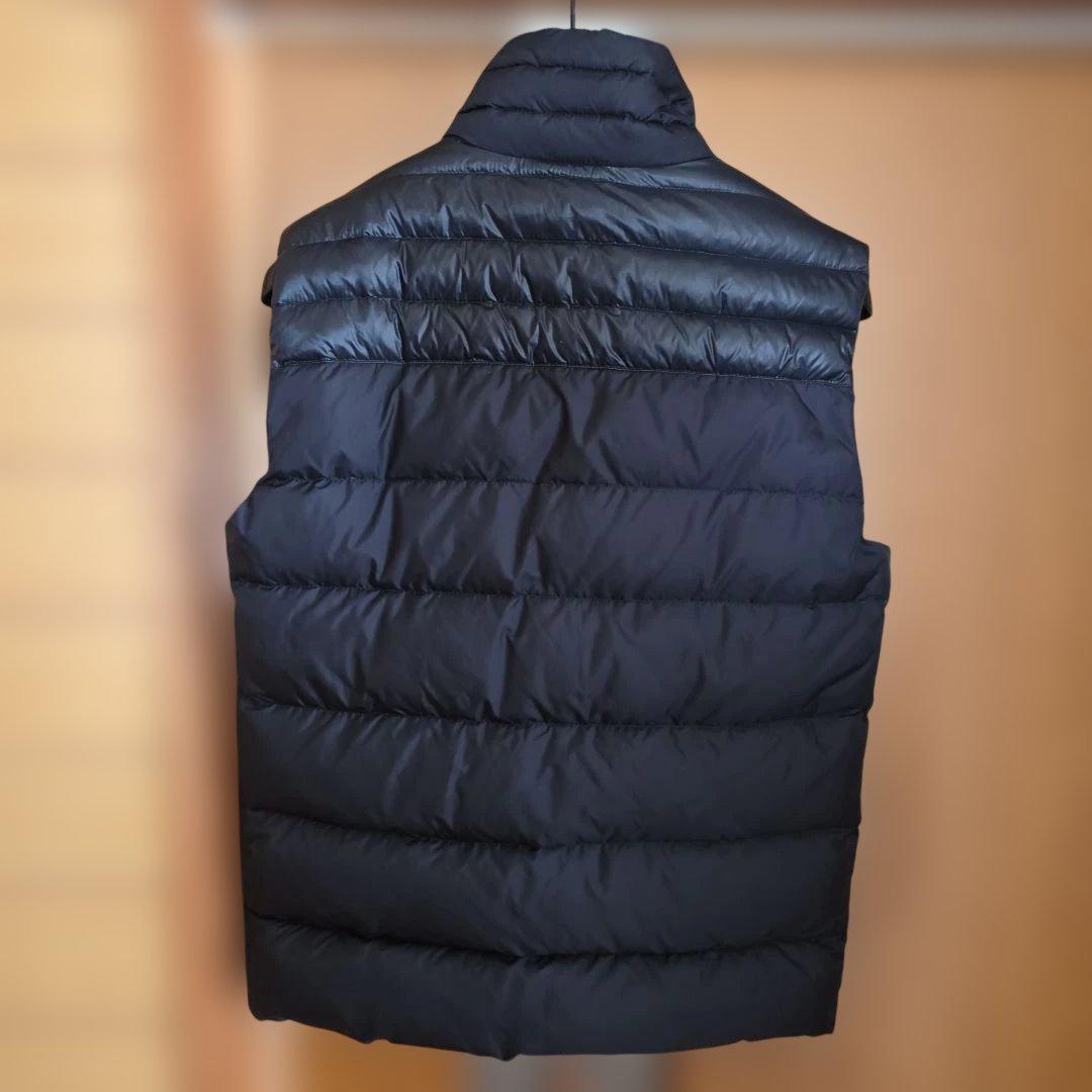 ニ*ク様 モンブラン 黒 ダウンベスト