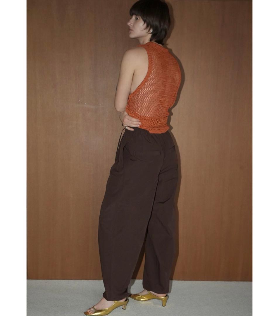 クラネ　COTTON PARACHUTE PANTS